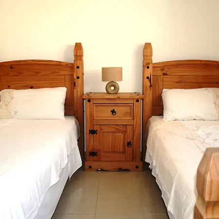 شقة Floor, 2 Bedroom Vanessa D204, Free Wifi, Village View بييا