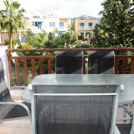 شقة Floor, 2 Bedroom Vanessa D204, Free Wifi, Village View *