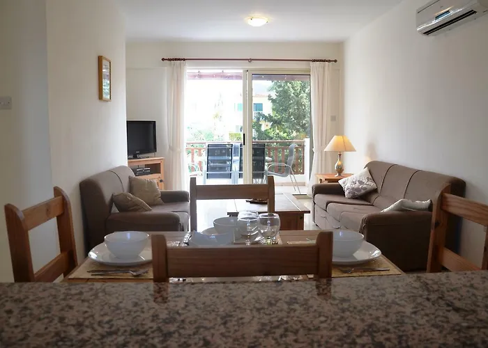 Floor, 2 Bedroom Vanessa D204, Free Wifi, Village View アパート