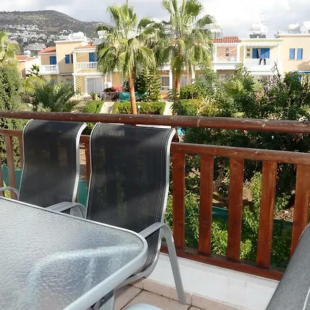 Apartment Floor, 2 Bedroom Vanessa D204, Free Wifi, Village View Peyia